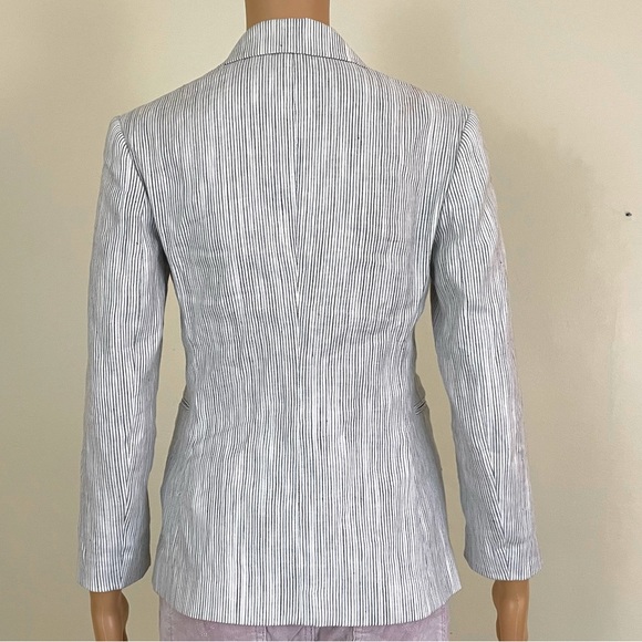 Theory white & blue stripe linen blazer size 2 - Picture 6 of 16
